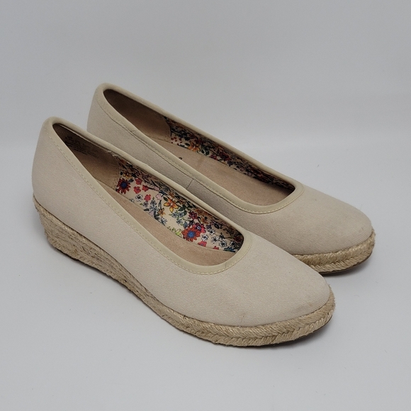 LifeStride Karma Womens Cushioned Footbed Almond Toe Low Wedge Pump Shoes Sz 8.5 - Picture 11 of 12